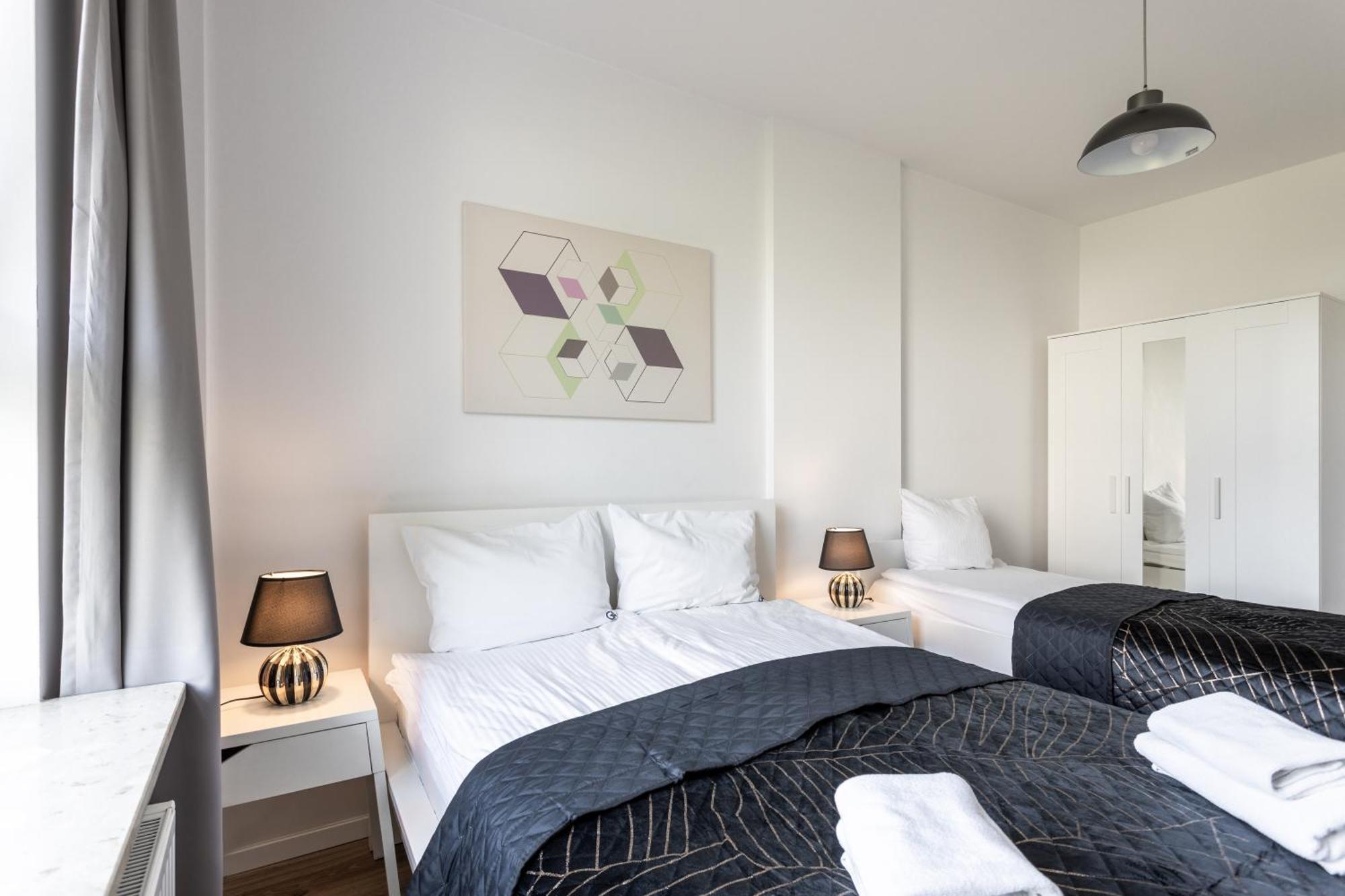 Urban Chic - Pereca - Rondo Onz - Luxury Warsaw Stays - 14 People エクステリア 写真